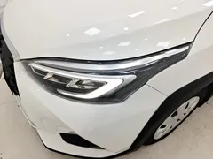 2022 Toyota Yaris L Zhixuan X 1.5L CVT Leading Plus, белый — фото 19