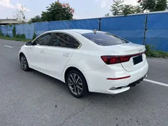 2021 Kia Cerato 1.5L IVT Fashion, белый — фото 6
