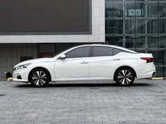 2021 Nissan Teana 2.0L XL Comfort, белый — фото 4