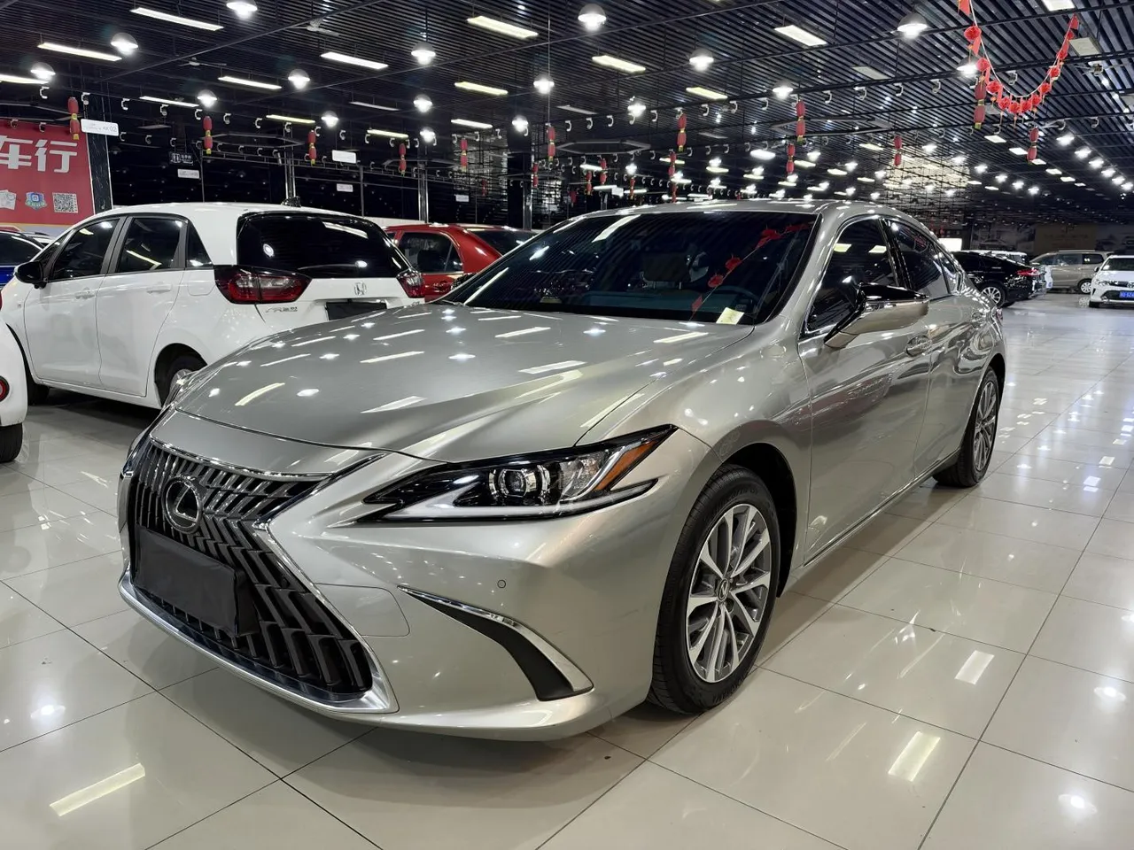 2022 Lexus ES 200 Excellence