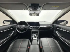 2021 Kia Seltos 1.5L CVT Trend, белый — фото 6