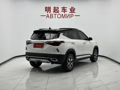 2021 Kia Seltos 1.5L CVT Trend, белый — фото 8