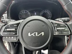 2021 Kia Seltos 1.5L CVT Trend, белый — фото 13