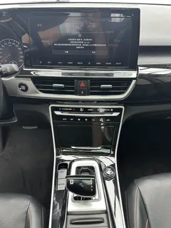 2021 Kia Seltos 1.5L CVT Trend, белый — фото 14