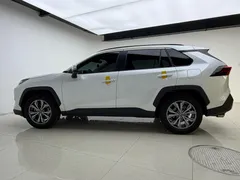 2023 Toyota RAV4 2.0L CVT 2WD Fashion Plus, белый — фото 4
