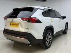2023 Toyota RAV4 2.0L CVT 2WD Fashion Plus, белый — фото 7