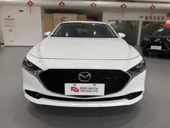 2022 Mazda Mazda3 2.0L AT, белый — фото 3