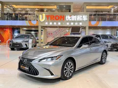 2022 Lexus ES 200 Excellence — фото 1