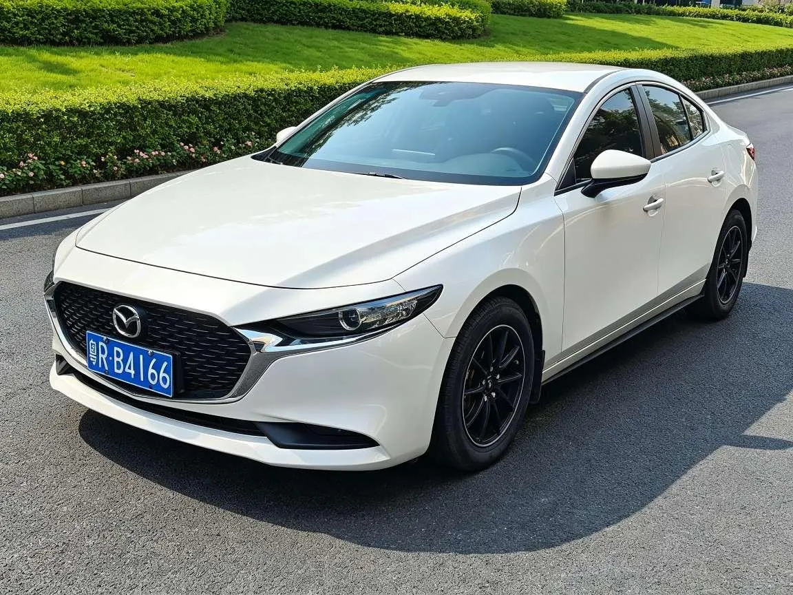 2021 Mazda Mazda3 2.0L AT