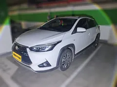 2022 Toyota Yaris L Zhixuan X 1.5L CVT Luxury Plus, белый — фото 1