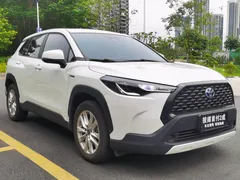 2023 Toyota Corolla Cross 2.0L CVT Elite, белый — фото 2