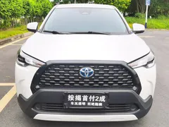 2023 Toyota Corolla Cross 2.0L CVT Elite, белый — фото 3