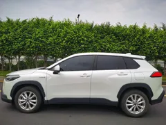 2023 Toyota Corolla Cross 2.0L CVT Elite, белый — фото 6