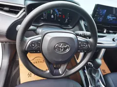 2023 Toyota Corolla Cross 2.0L CVT Elite, белый — фото 9