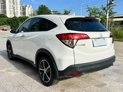 2022 Honda Vezel 1.5L CVT Pioneer, белый — фото 9