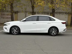 2022 Geely Emgrand 4th Gen 1.5L CVT Luxury, белый — фото 7