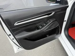 2022 Geely Emgrand 4th Gen 1.5L CVT Luxury, белый — фото 16