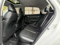 2022 Geely Emgrand 4th Gen 1.5L CVT Luxury, белый — фото 22