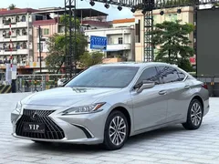 2022 Lexus ES 200 Excellence — фото 1