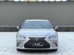 2022 Lexus ES 200 Excellence — фото 2
