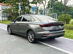 2022 Geely Emgrand 1.5L CVT Elite 4th Gen — фото 3
