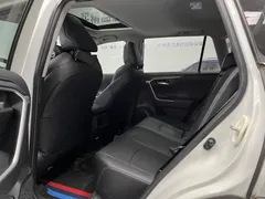 2022 Toyota Wildlander 2.0L 2WD Luxury Plus, белый — фото 12
