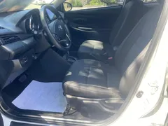 2022 Toyota Yaris L Zhixuan X 1.5L CVT Leading Plus, белый — фото 13