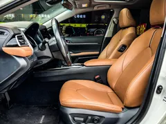 2021 Toyota Camry 2.0G Luxury, белый — фото 9