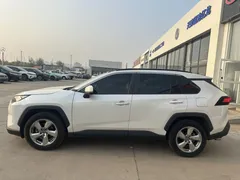 2021 Toyota RAV4 2.0L CVT 2WD Fashion Plus, белый — фото 6