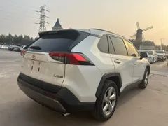 2021 Toyota RAV4 2.0L CVT 2WD Fashion Plus, белый — фото 7