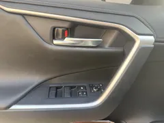 2021 Toyota RAV4 2.0L CVT 2WD Fashion Plus, белый — фото 19