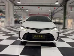 2021 Toyota Corolla 1.5L CVT Elite, белый — фото 2