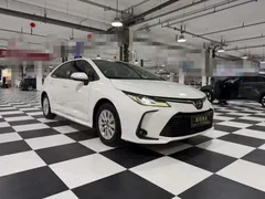 2021 Toyota Corolla 1.5L CVT Elite, белый — фото 3