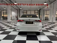 2021 Toyota Corolla 1.5L CVT Elite, белый — фото 7