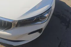 2022 Geely Emgrand 4th Gen 1.5L MT Luxury, белый — фото 2