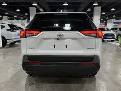 2023 Toyota RAV4 2.0L CVT 2WD, белый — фото 8