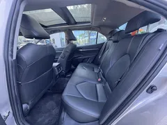 2023 Toyota Camry 2.5G Luxury — фото 5