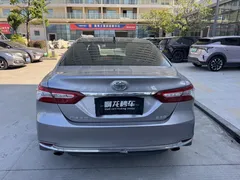 2023 Toyota Camry 2.5G Luxury — фото 6
