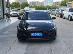 2022 Hyundai Elantra 1.5L CVT LUX Black Knight Limited Edition, чёрный — фото 2