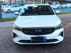 2022 Geely Emgrand 1.5L CVT Elite 4th Gen, белый — фото 2