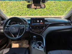2021 Toyota Camry 2.0G Luxury — фото 5