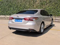 2021 Toyota Camry 2.0G Luxury — фото 9