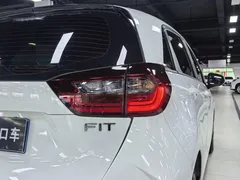 2022 Honda Fit 1.5L CVT Sunroof, белый — фото 5