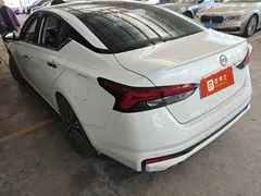 2022 Nissan Teana 2.0L XL-TLS, белый — фото 6