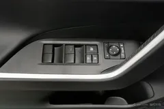 2023 Toyota RAV4 2.0L CVT 2WD Fashion Plus, белый — фото 11