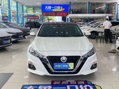 2021 Nissan Teana 2.0L XL Upper AD1, белый — фото 2