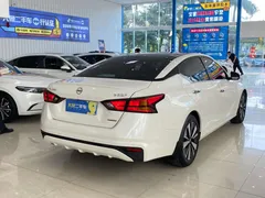 2021 Nissan Teana 2.0L XL Upper AD1, белый — фото 11