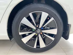 2021 Nissan Teana 2.0L XL Upper AD1, белый — фото 13