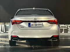 2022 Toyota Avalon 2.0L Luxury, белый — фото 8