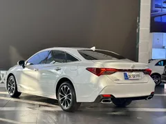 2022 Toyota Avalon 2.0L Luxury, белый — фото 9